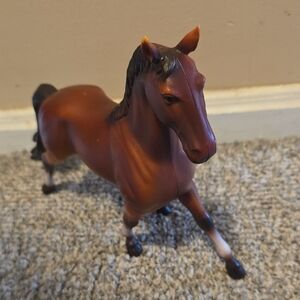 Brown Plastic Horse Figurine - Realistic Mane Detail